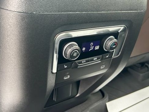 Certified 2024 Chevrolet Tahoe High Country AWD/4WD image 35