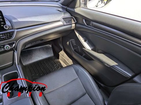 Used 2022 Honda Accord Sport image 19