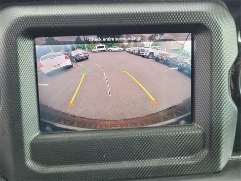 Used 2022 Jeep Wrangler Unlimited Sport image 26