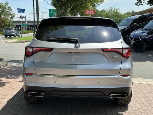 Certified 2024 Acura MDX SH-AWD w/ Technology Package image 4