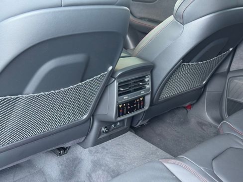 New 2026 Audi Q8 Prestige image 25