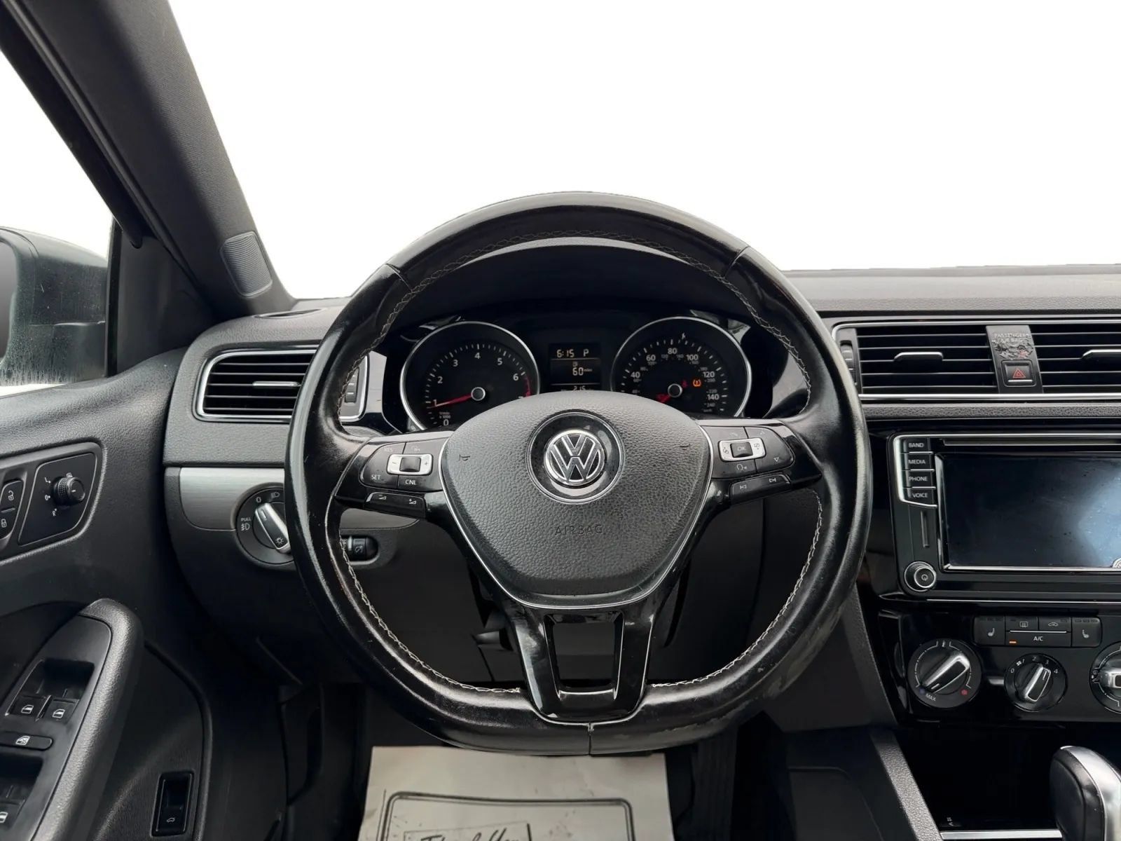 Used 2016 Volkswagen Jetta Sport FWD image 15