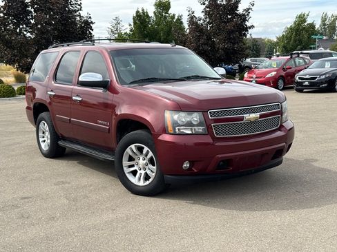Used 2008 Chevrolet Tahoe LTZ w/ LTZ Preferred Equipment Group AWD/4WD image 1