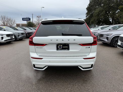 New 2026 Volvo XC60 B5 Plus w/ Protection Package Premier image 5