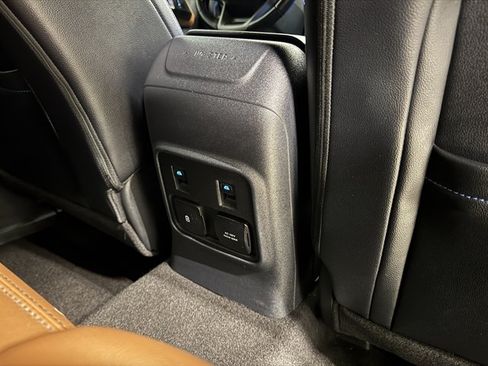 Used 2021 Ford Bronco Outer Banks AWD/4WD image 18