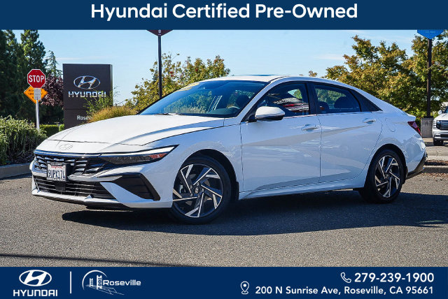 Certified 2025 Hyundai Elantra SEL FWD image 1