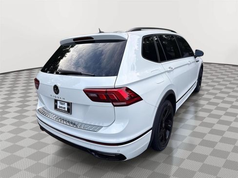 Used 2023 Volkswagen Tiguan SE R-Line FWD image 6