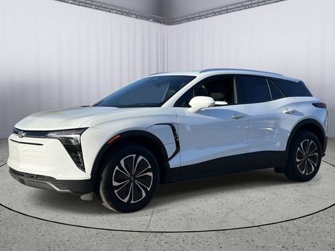 Used 2024 Chevrolet Blazer EV LT AWD/4WD image 1