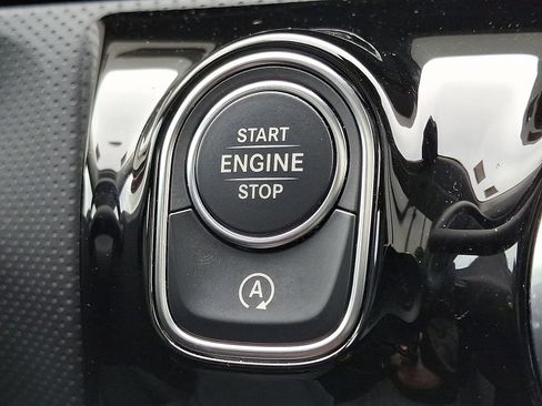 Used 2023 Mercedes-Benz CLA 250 4MATIC image 26