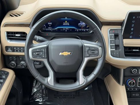 Used 2023 Chevrolet Tahoe Premier w/ Premium Package AWD/4WD image 19