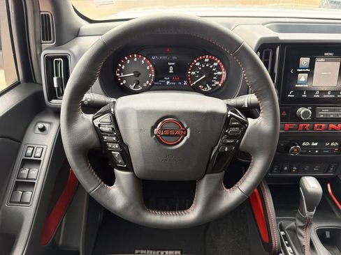 Used 2026 Nissan Frontier PRO-4X AWD/4WD image 22