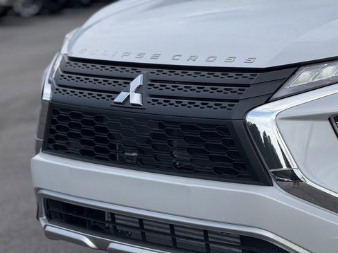 New 2025 Mitsubishi Eclipse Cross AWD image 5