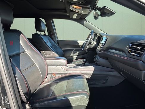 Certified 2024 Dodge Durango GT image 40