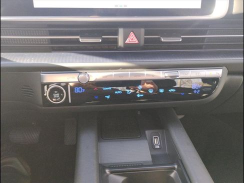 New 2025 Hyundai Ioniq 6 SEL image 28
