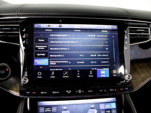 Used 2022 Jeep Grand Wagoneer Series I image 22