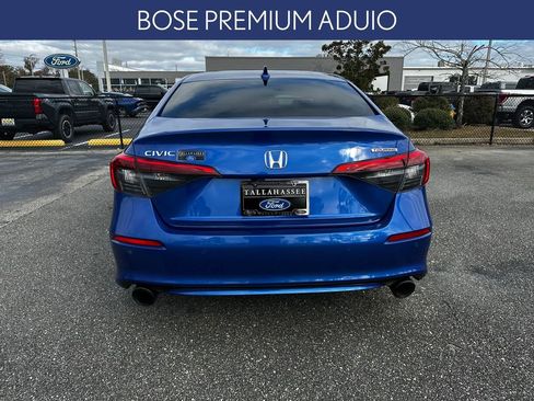 Used 2024 Honda Civic Touring image 5