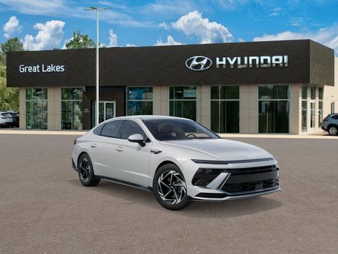 New 2026 Hyundai Sonata SEL image 2