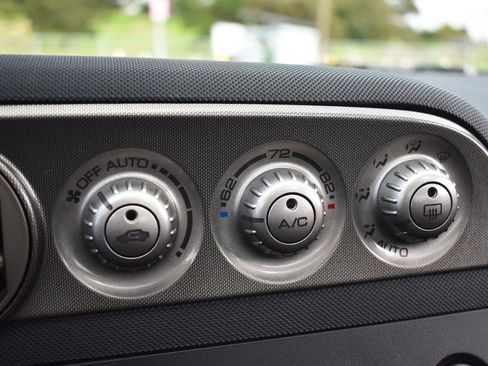 Used 2006 Acura RSX Type-S image 36