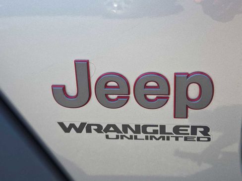 Used 2020 Jeep Wrangler Unlimited Rubicon image 13
