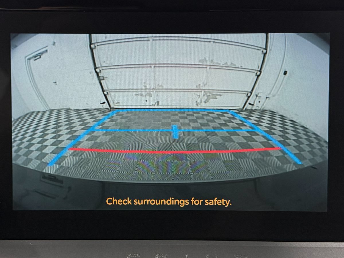 Used 2025 Toyota Prius LE FWD image 23
