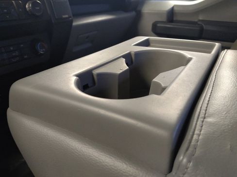 Used 2015 Ford F150 XL image 26