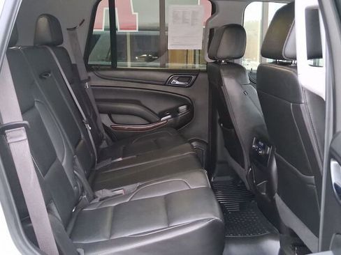 Used 2017 GMC Yukon SLT image 20