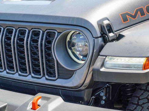 New 2026 Jeep Gladiator Mojave AWD/4WD image 8
