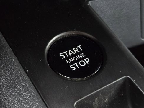 New 2026 Nissan Kicks S image 27