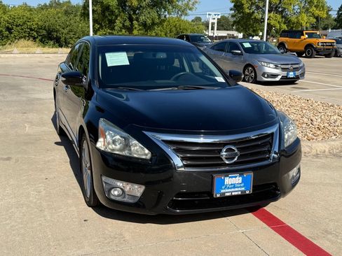 Used 2015 Nissan Altima 3.5 SL FWD image 7
