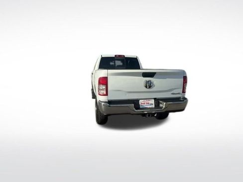 Used 2022 RAM 3500 Tradesman image 37