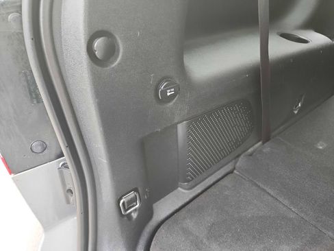 Used 2017 Dodge Journey Crossroad FWD image 34
