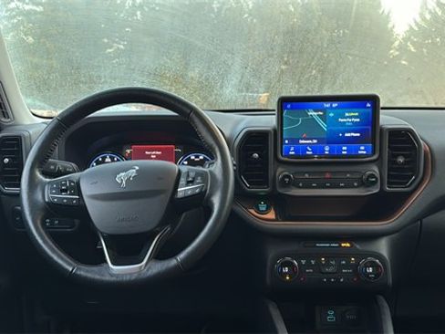 Used 2021 Ford Bronco Sport Badlands w/ Badlands Package image 11