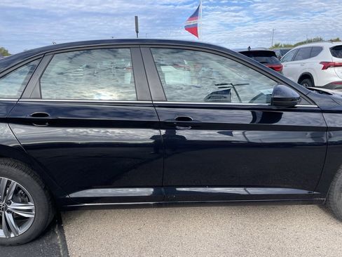 Used 2024 Volkswagen Jetta SE image 34