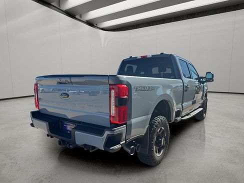 New 2026 Ford F350 Lariat w/ Tremor Off-Road Package AWD/4WD image 5
