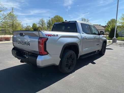 New 2026 Toyota Tundra Limited AWD/4WD image 9