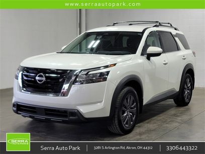 Used 2022 Nissan Pathfinder SV