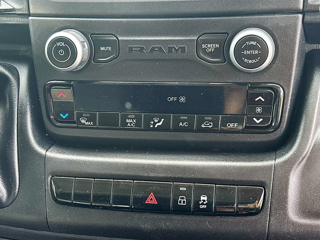 Used 2023 RAM ProMaster 2500 FWD image 23