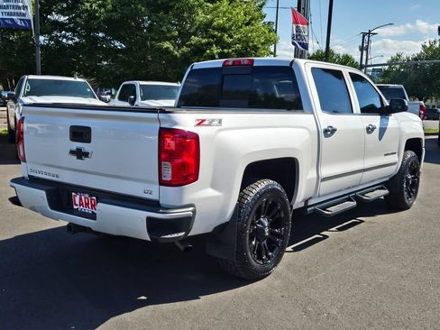 Used 2017 Chevrolet Silverado 1500 LTZ Z71 w/ LTZ Plus Package AWD/4WD image 3