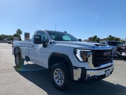 New 2025 GMC Sierra 3500 Pro w/ 1SA Pro Safety Plus Package