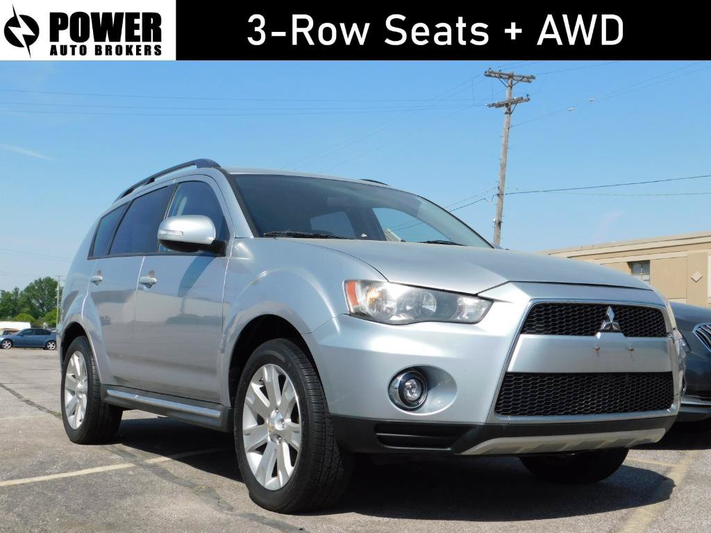 Used 2010 Mitsubishi Outlander SE AWD/4WD image 1