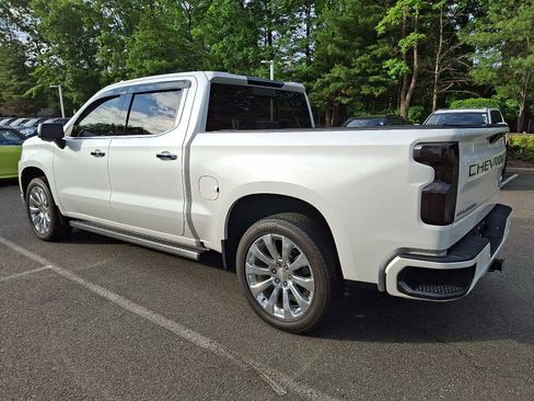 Used 2022 Chevrolet Silverado 1500 High Country AWD/4WD image 6