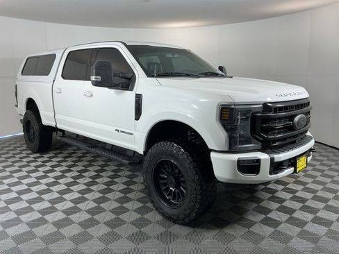 Used 2020 Ford F350 Lariat image 3