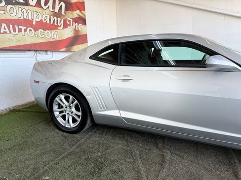 Used 2013 Chevrolet Camaro LT image 5