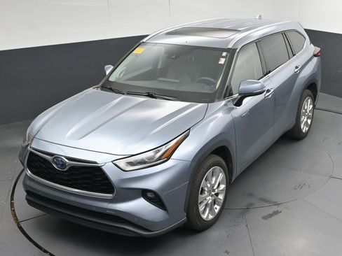 Used 2020 Toyota Highlander Limited image 33