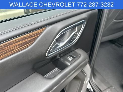 Used 2023 Chevrolet Tahoe High Country AWD/4WD image 13