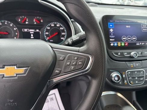 Used 2024 Chevrolet Malibu LT image 18