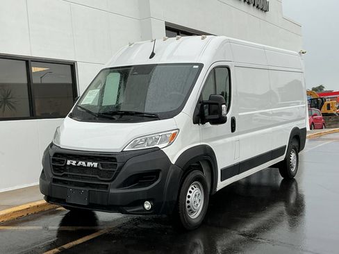 Used 2022 RAM ProMaster 2500 FWD image 4