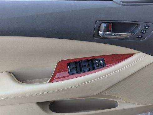 Used 2008 Lexus ES 350 4dr Sdn image 12