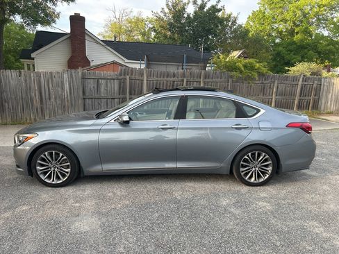 Used 2017 Genesis G80 3.8 w/ Option Group 03 image 3