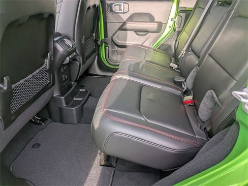 New 2025 Jeep Wrangler Rubicon w/ XTREMEE 35" Tire Package image 25